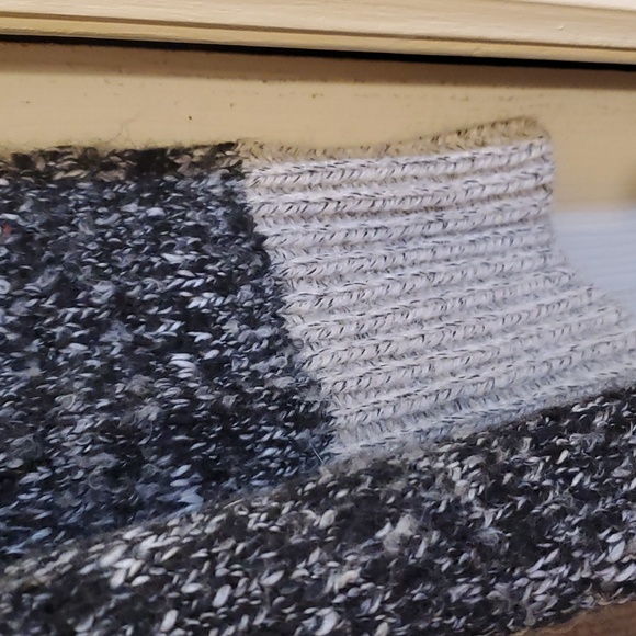 Madison lilly Cardigan - Picture 6 of 6